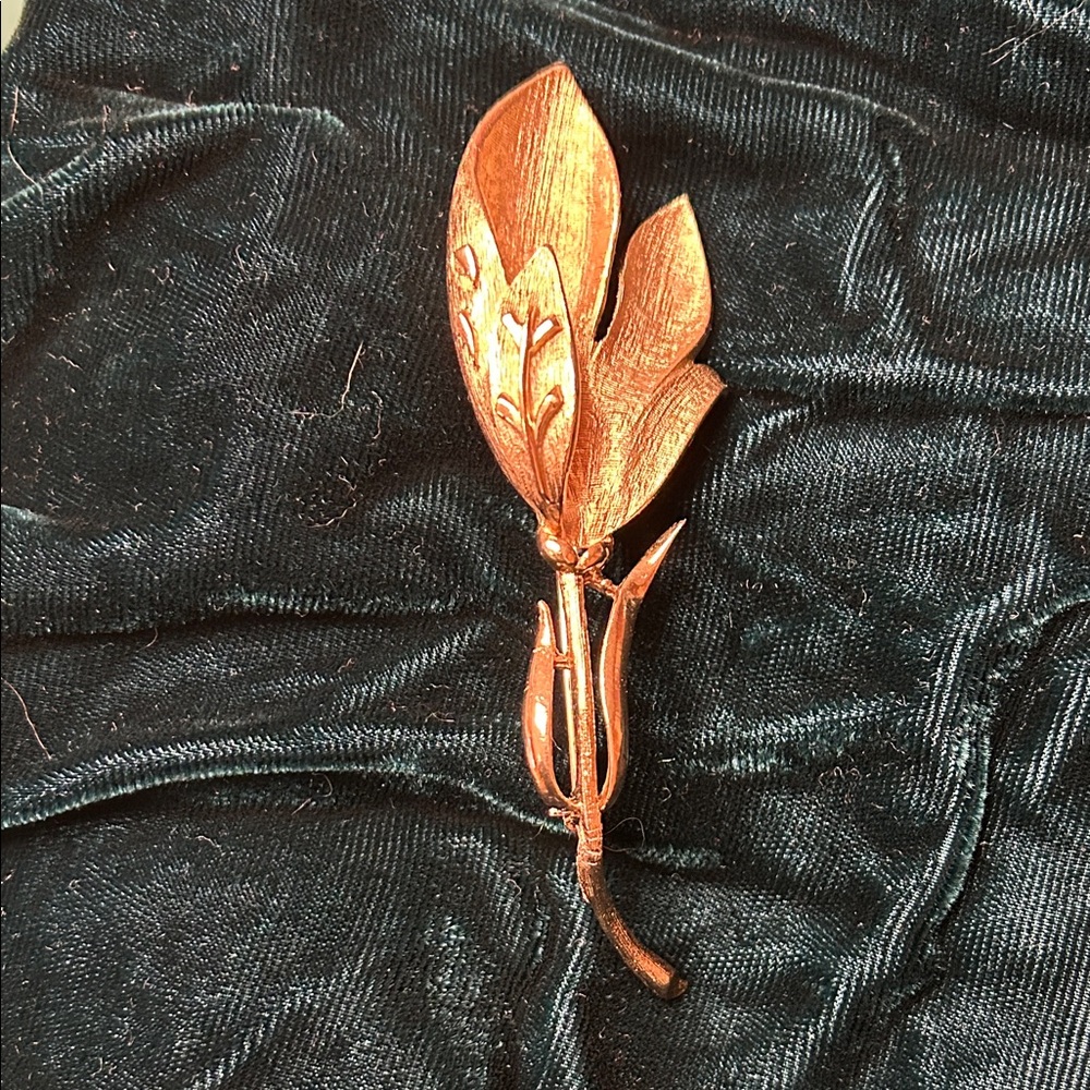 Elegant Copper Leaf Brooch